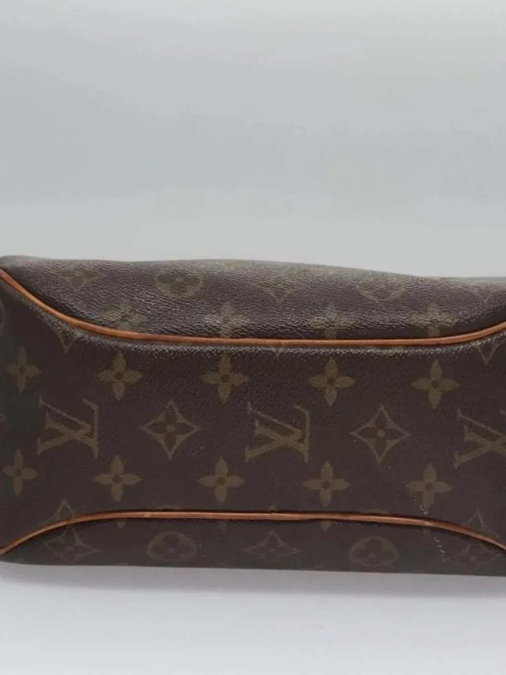 LOUIS VUITTON Monogram Blois Shoulder Bag M51221 LV Auth